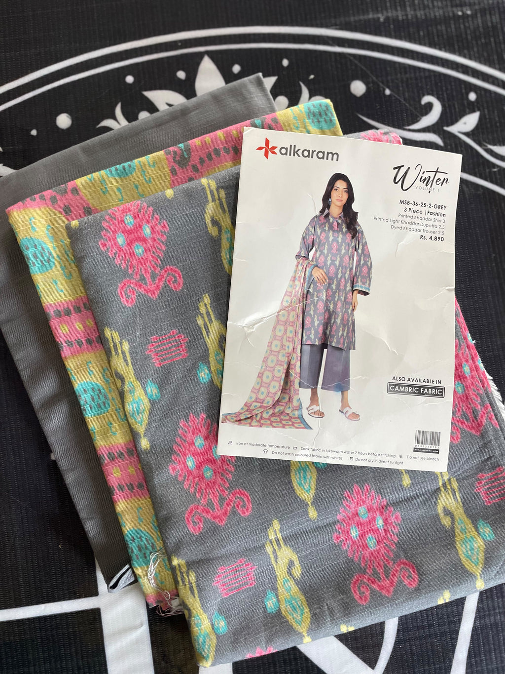 Alkaram grey khaddar 3-piece unstitched suit - product design