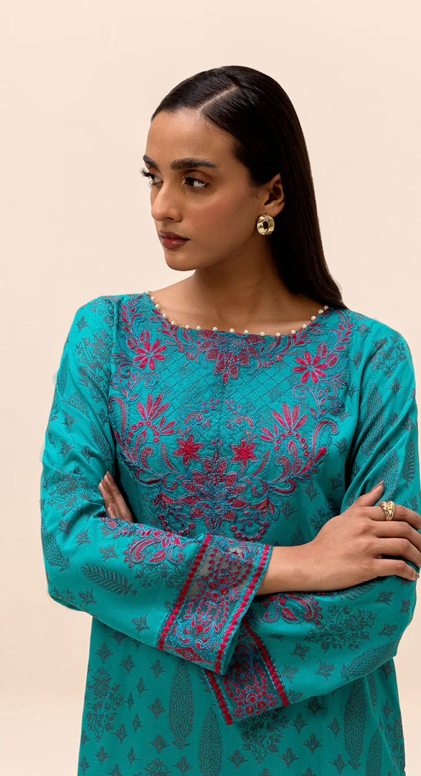 Beechtree Embroidered 2-Piece Viscose Suit – Premium Winter Collection