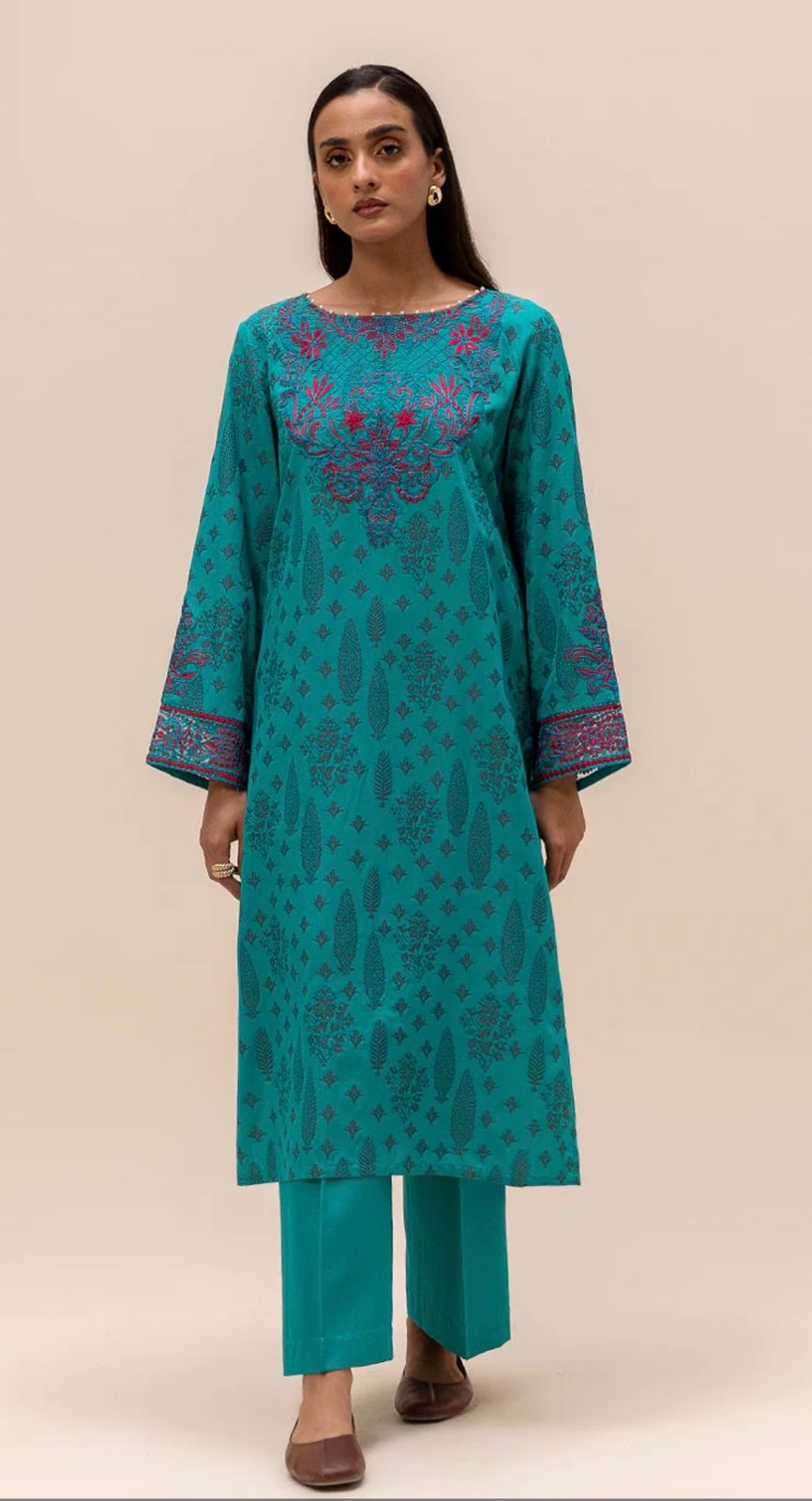 Beechtree Embroidered 2-Piece Viscose Suit – Premium Winter Collection